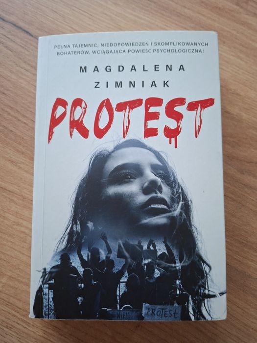 Magdalena Zimniak "Protest"