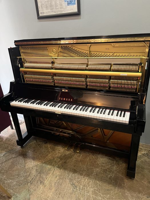 Piano yamaha modelo top premium yuxcomo novo