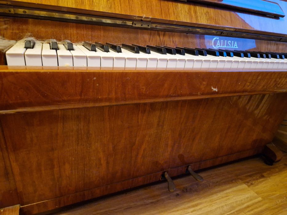 Sprzedam pianino