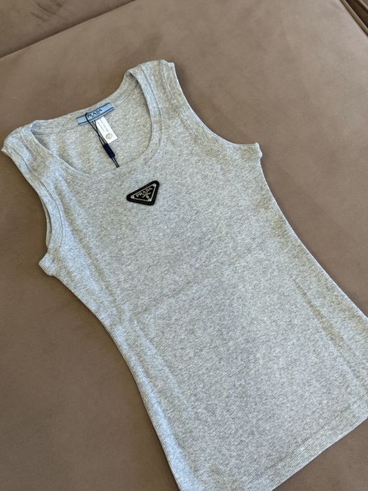 Жіноча сіра майка/ розмір М