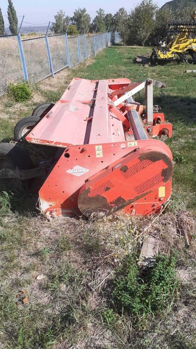 Подрібнювач мульчувач Kuhn RM-400