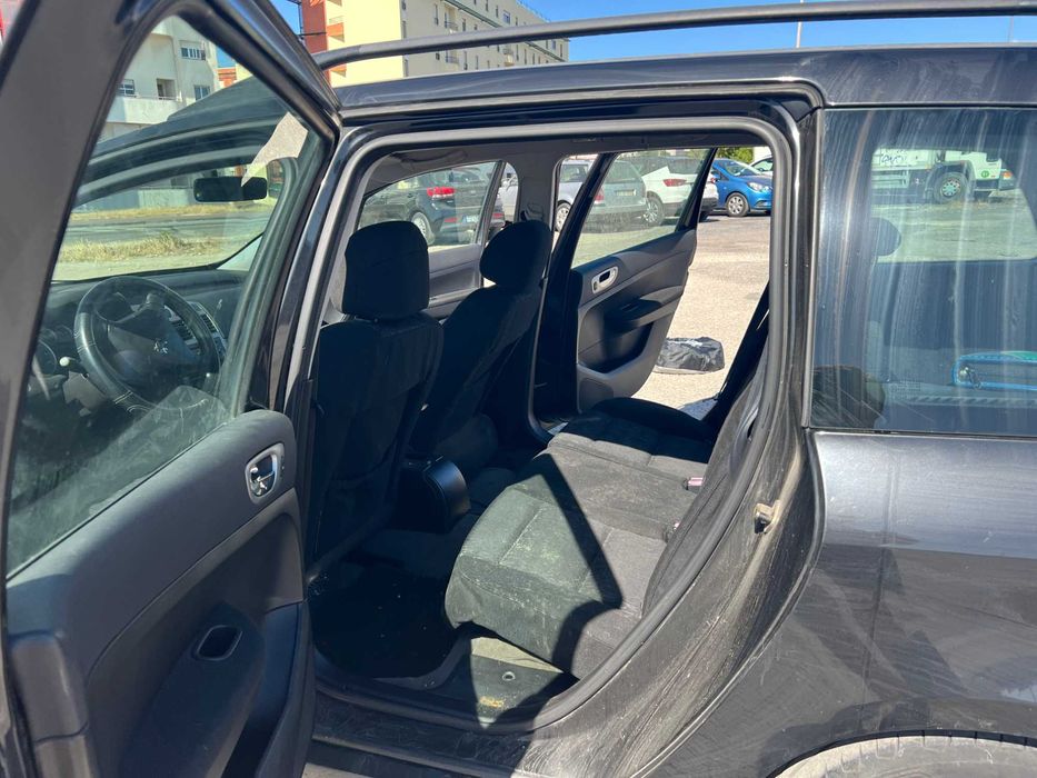 Peugeot 307 Break 1.4 Gasolina/GPL – Económica, Espaçosa e Fiável