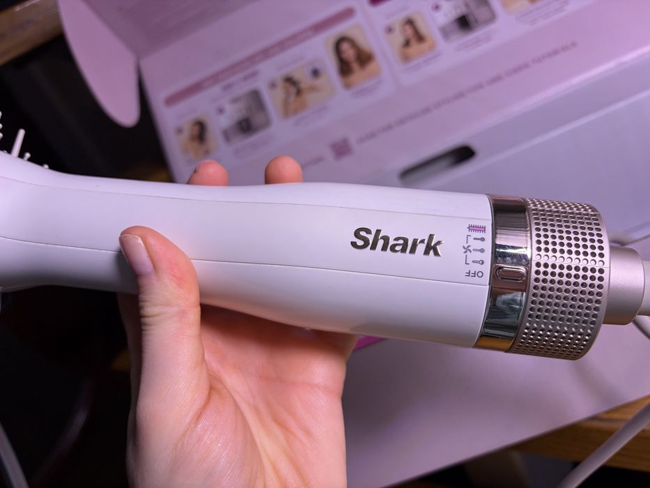 Shark smoothstyle фен-браш
