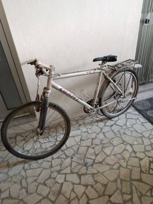 Bicicleta de alumínio