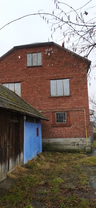 Продається будинок і земельна ділянка в с. Станківці