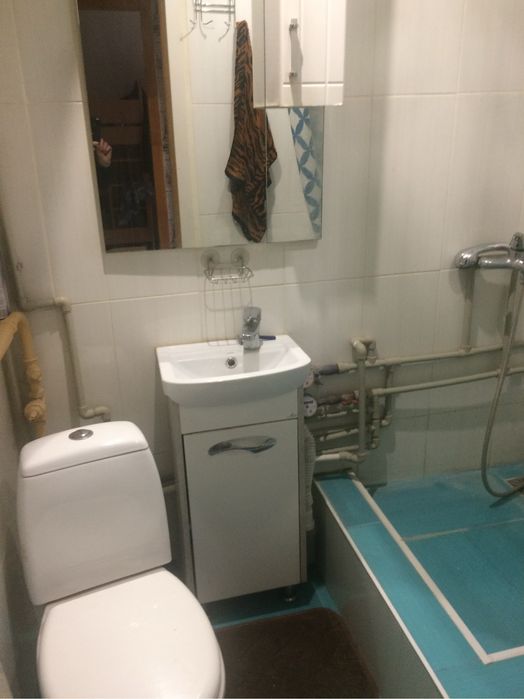 Здам двокімнатну квартиру ,вул.Дегтярівська,28,біля метро Лукянівка