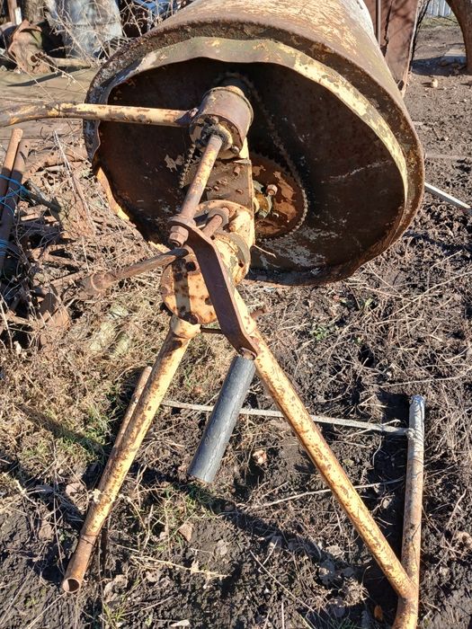 Продаю ручну битономішалку