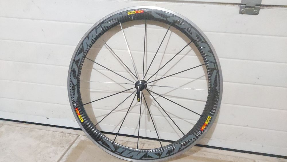 Roda Mavic Cosmic frontal