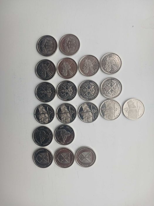 Монеты 10 гривен