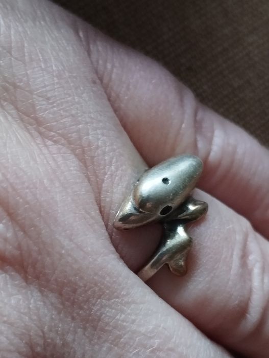 Pierścionek serebro, delfin PRL