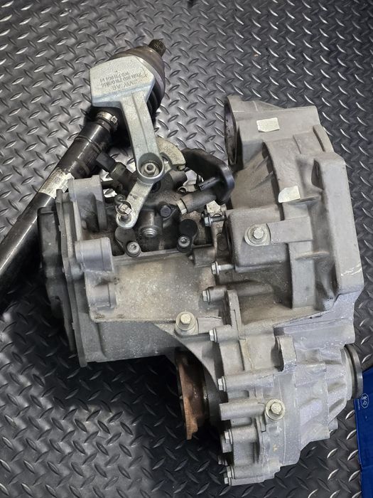 Caixa Velocidades Vw-Audi-Seat 2.0 TDI + Kit Embraiagem