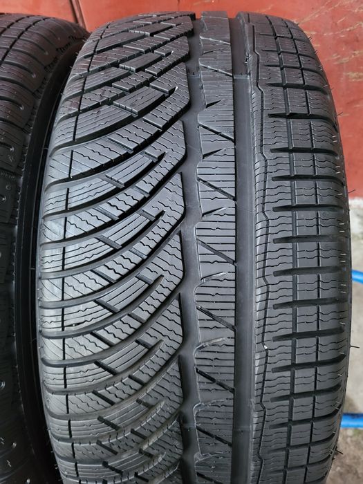 225/55/17 R17 Michelin Pilot Alpin 4 RunFlat 2шт ціна за 1шт шини