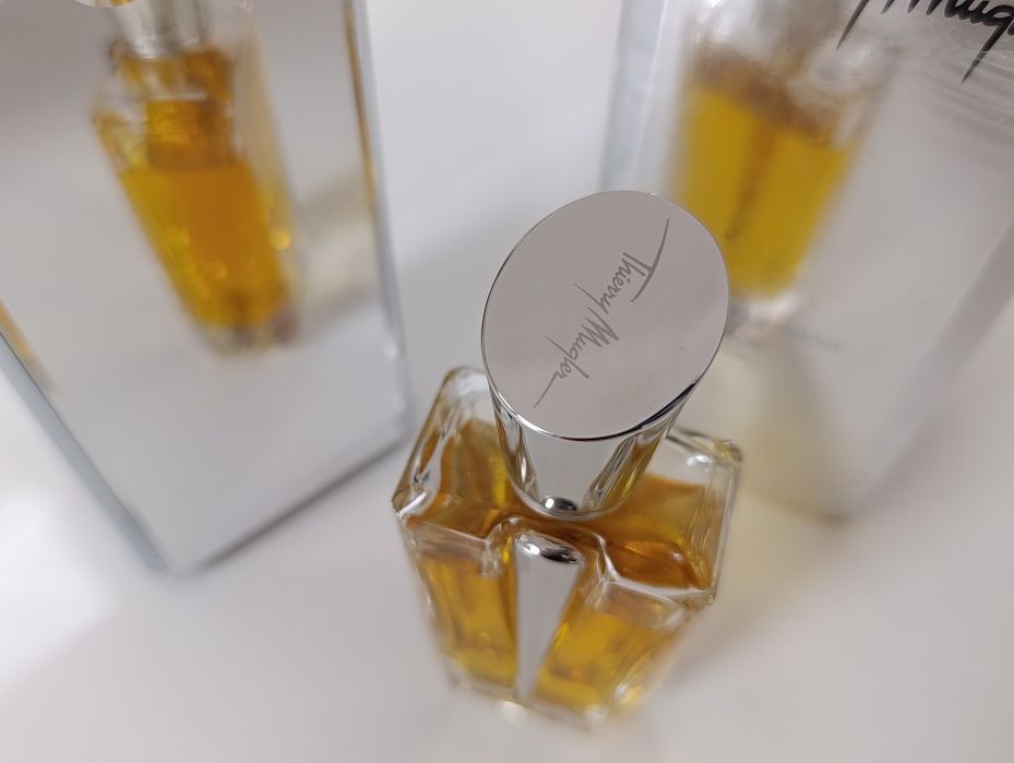 Thierry  Mugler Mirror Collection - A Travers Le Miroir