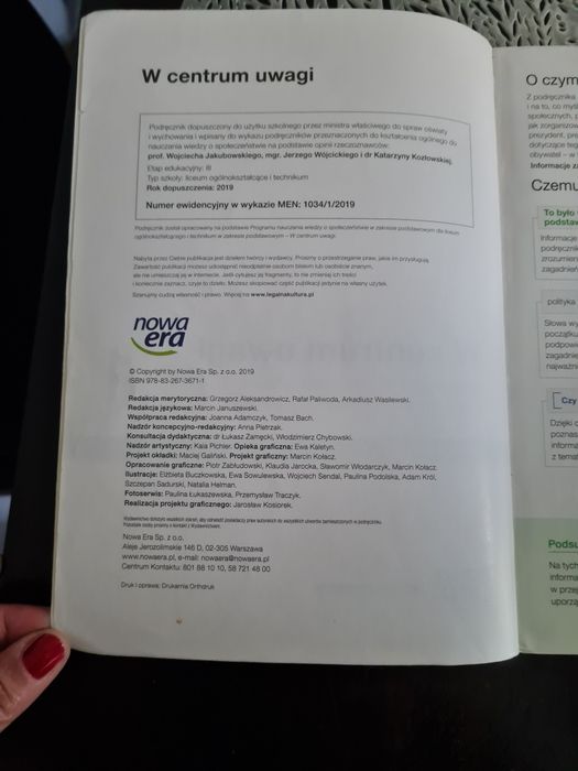 W centrum uwagi 1 podręcznik Nowa Era Wiedza o Społeczeństwie
podręczn