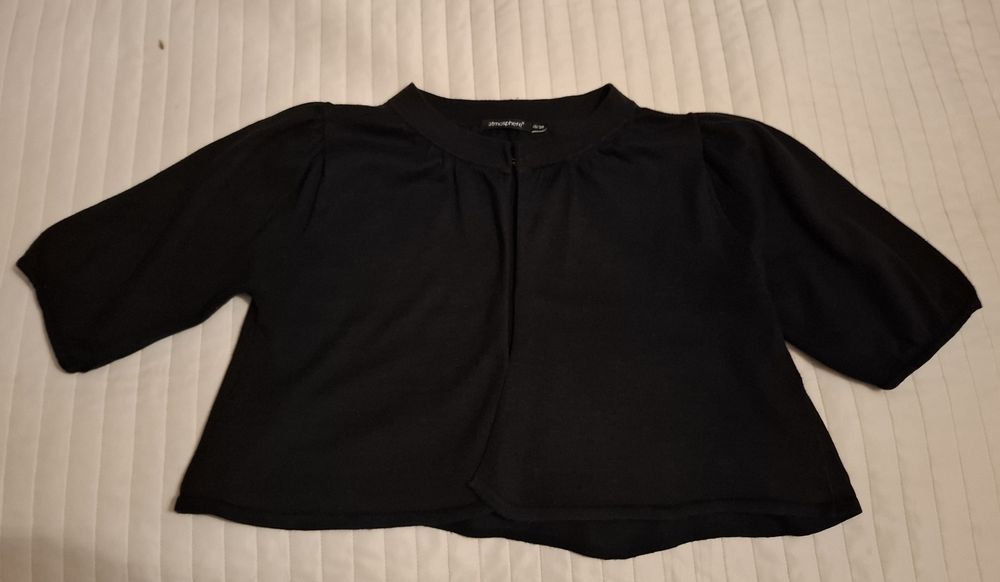 Krótki, damski sweterek Atmosphere, rozm. 38