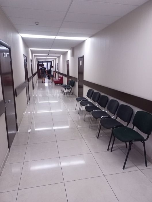 Сдам б/к свой  офис 27м2 в  ОЦ Бостон, В.Дубинина,8,Гагарина,Казакова