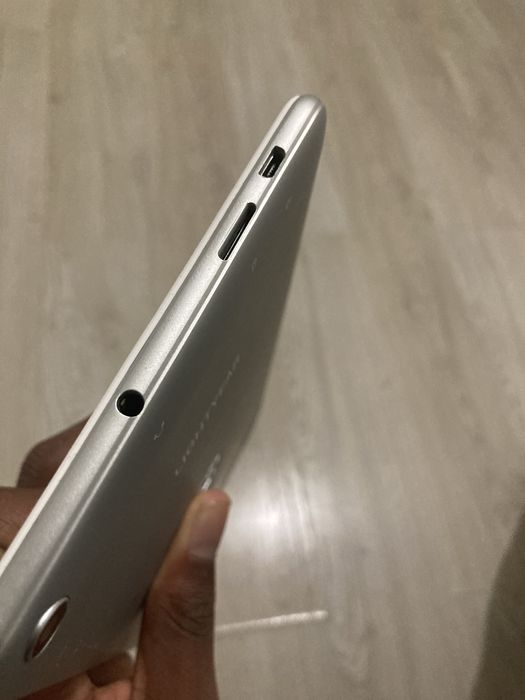 Tablet spc lightyear não liga
