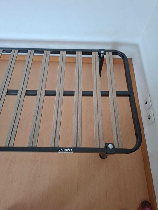 Cama 190x80 com rede  e colchão