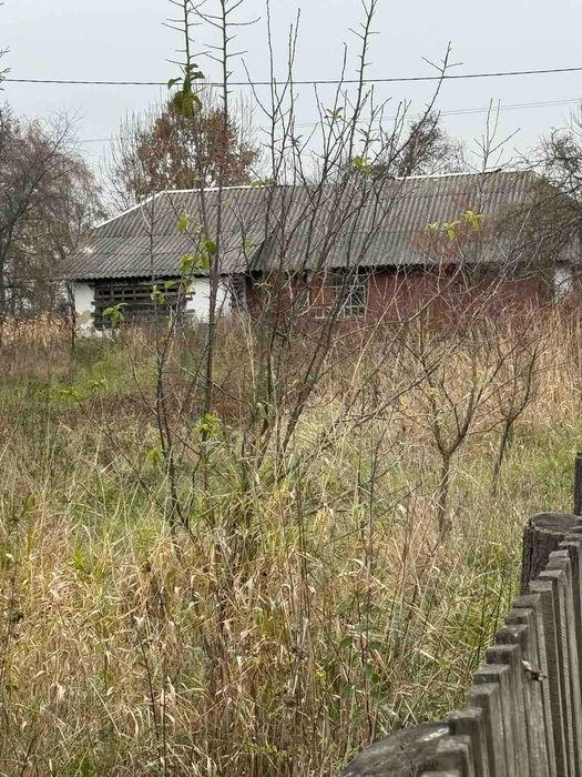 старий будинок та земельна ділянка 20 сот. с. Замочок