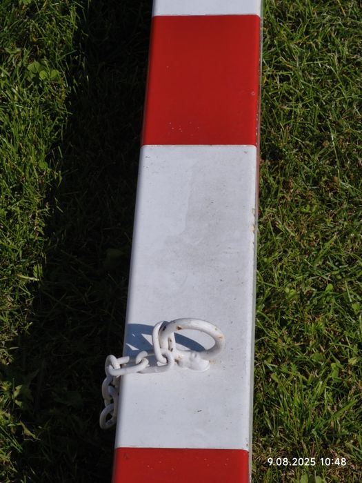 Profil zamknięty 100mm x 100mm x 3mm długie na 3 metry