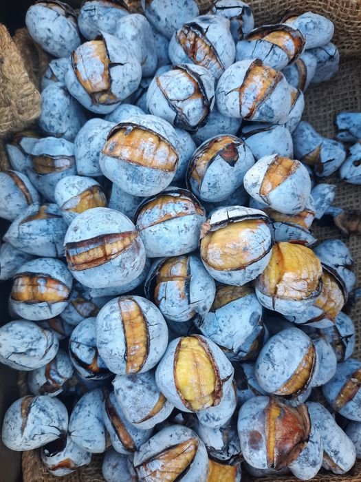 Castanhas assadas Branquinhas Festas Eventos Carrinhos apresentaveis