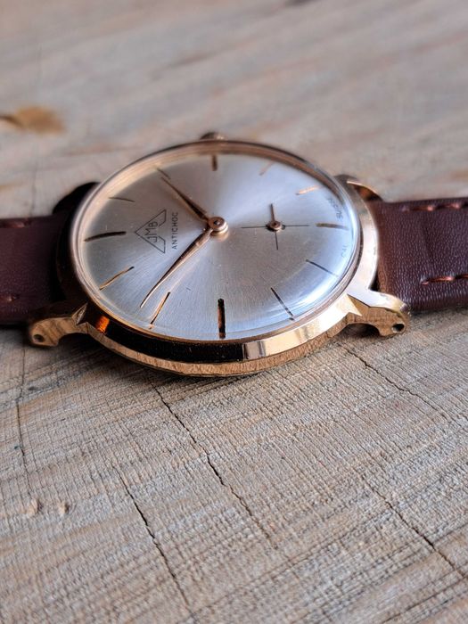 Relógio de pulso de homem, de marca JMB