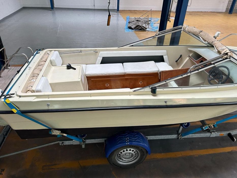 Draco 1700 Volvo Penta AQ 130/250 Łódź motorowa motorówka sportowa