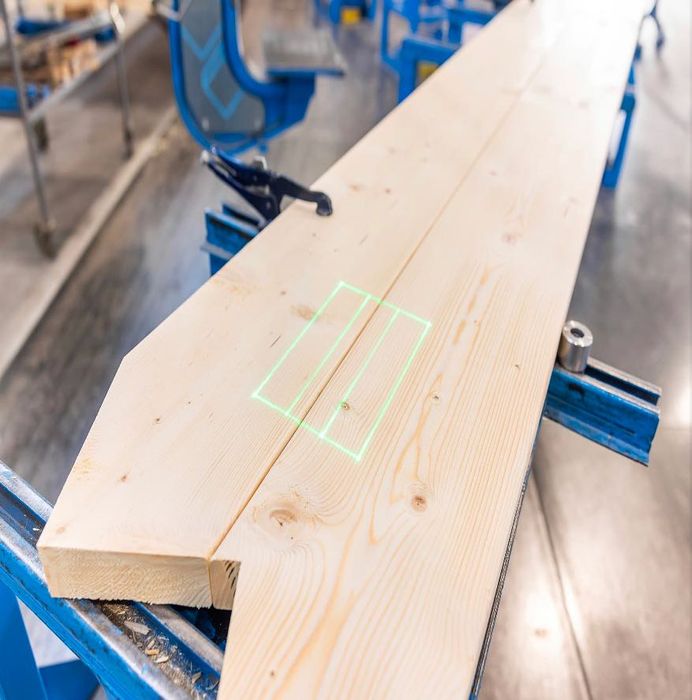 System projekcji laserowej wiązary domy