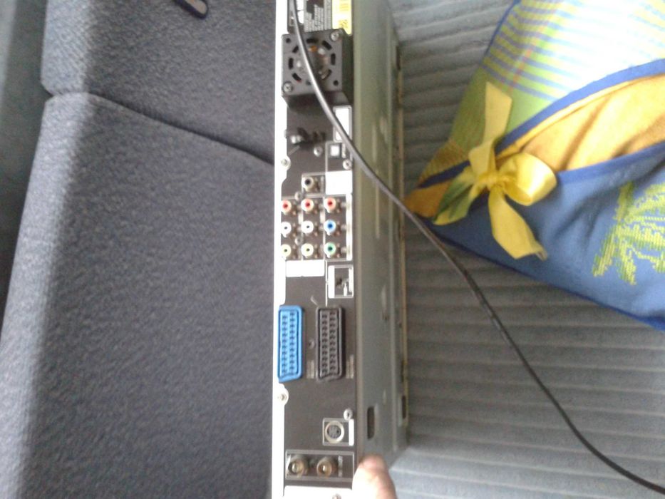 nagrywarka  lg  dvd hdd model rh 188 pilot sprawna
