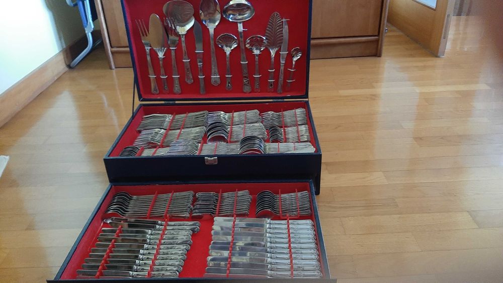 178-Piece Cutlery Set428572811629045763