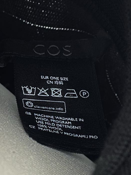 Wełniane Ponczo Sweter COS Jeden Rozmiar