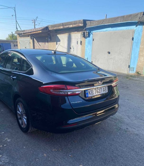 Продам   Ford fusion SE 2017