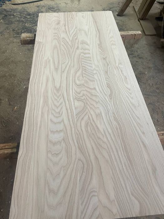 Панелі з масиву дуба, меблевий щит, деревʼяні підвіконня фасади полиці