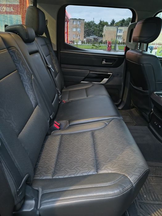 Toyota Tundra Limited
