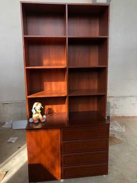 Продам меблі для кімнати (шафи, комоди)