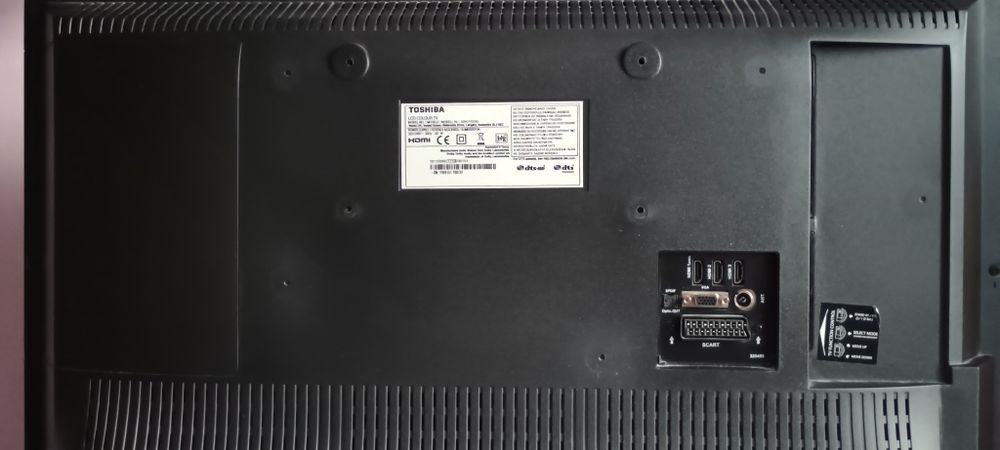 TV LED 32" TOSHIBA + dekoder