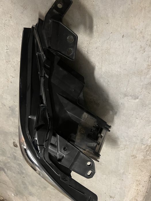 Lampa Reflektor MAZDA 3 BP 2020 wersja USA lewy i prawy
