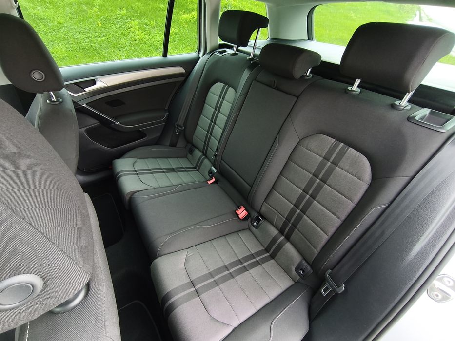 Vw Golf 7 Variant 1.6 TDi 105cv Sportline