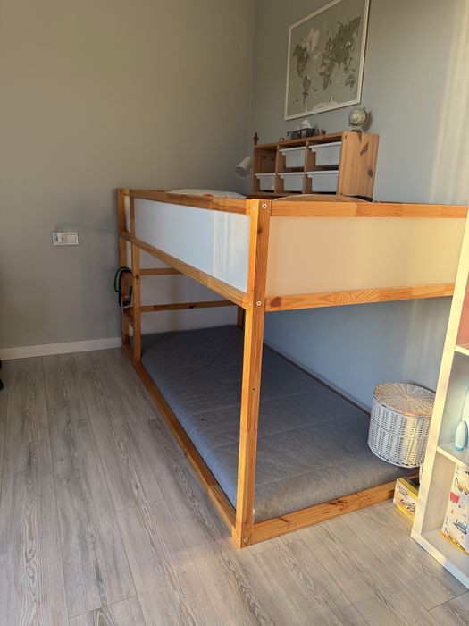 Dwustronne łóżko drewniane kura ikea 90x200 pietrowe domek