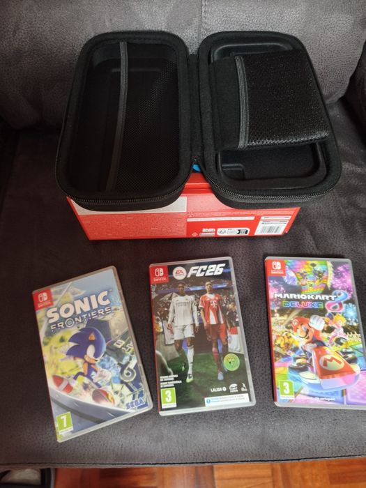 Consola Nintendo + 3 Jogos