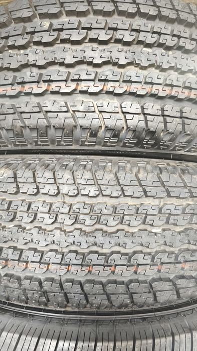 Pneus  255/70/18