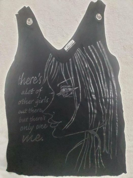 Blusas senhora seminovas