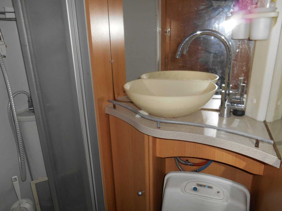 Kamper Ford Advantec 574 Ti