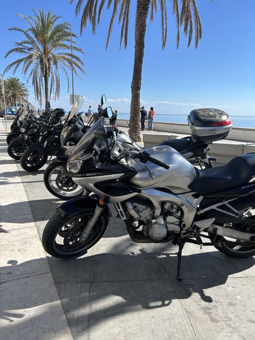 Yamaha Fazer em excelente estado, garagem
