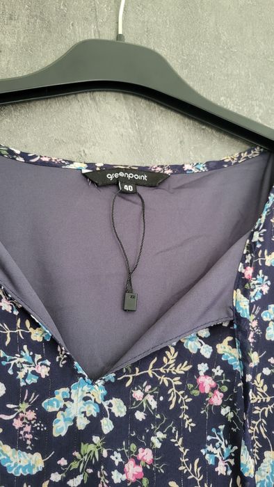 Sukienka z falbaną nowa 40 Greenpoint ze złotą nitką