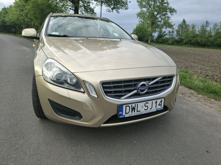 Volvo v60 d3 2.0 163KM