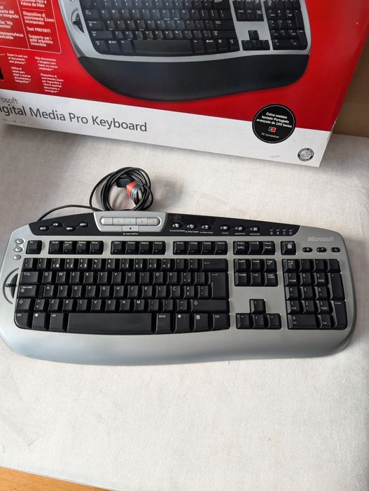 Teclado Microsoft com Fio