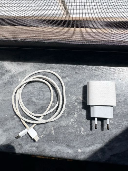 Iphone 16 c/garantia (negociavel)