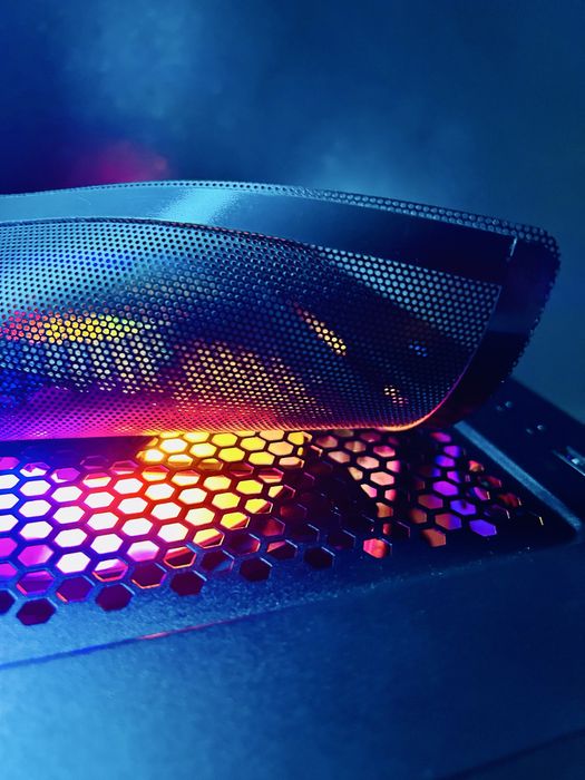 Radeon Rx 5700  | Intel I3 10100F | 16GB DDR4 | Komputer do Gier |