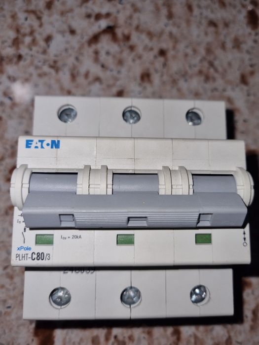автомат Eaton 80A 3 фази